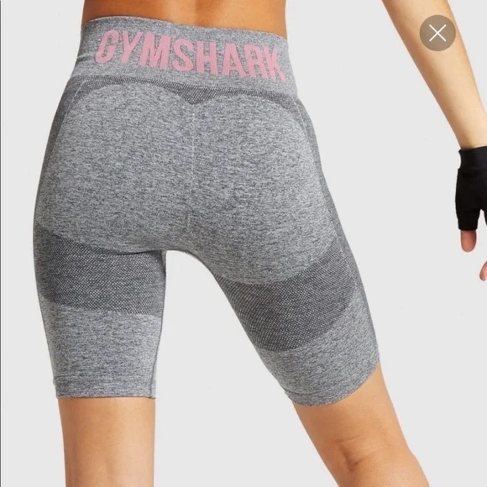 Flex Mark Grey With Pink Gymshark 3 Piece Set Siz… - image 6